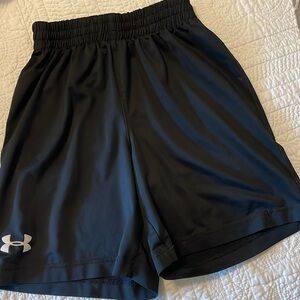 Under Armour Boys Black Shorts Size Youth Small